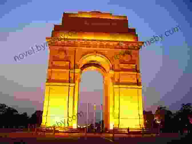 A Picture Of The India Gate In New Delhi. Unbelievable Pictures And Facts About New Delhi