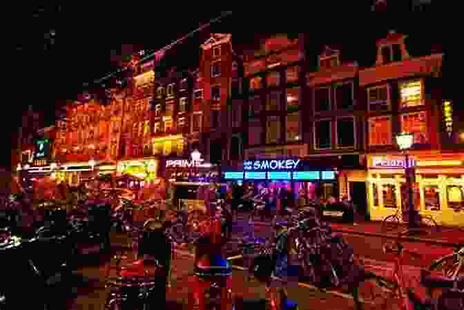 Vibrant Nightlife In Amsterdam's Leidseplein DK Eyewitness Top 10 Amsterdam (Pocket Travel Guide)